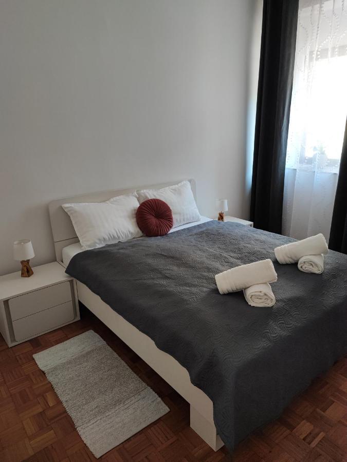 Apartment Eda Pula Exteriér fotografie