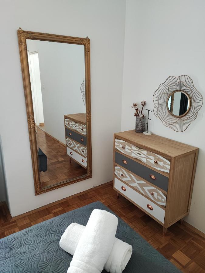 Apartment Eda Pula Exteriér fotografie